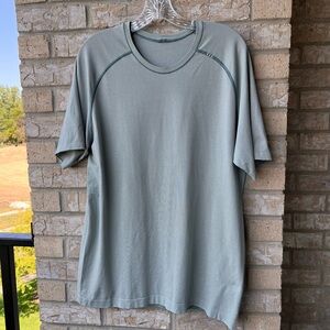 Lululemon Men’s Training Tee